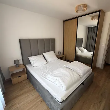 Diamentowa 12 Apartment